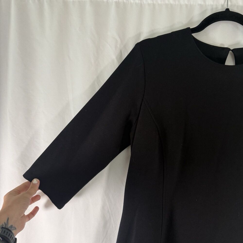 J McLaughlin Mini Dress Women's Large Black 3/4 Sleeve Round Neck Shift Pockets - Picture 2 of 9
